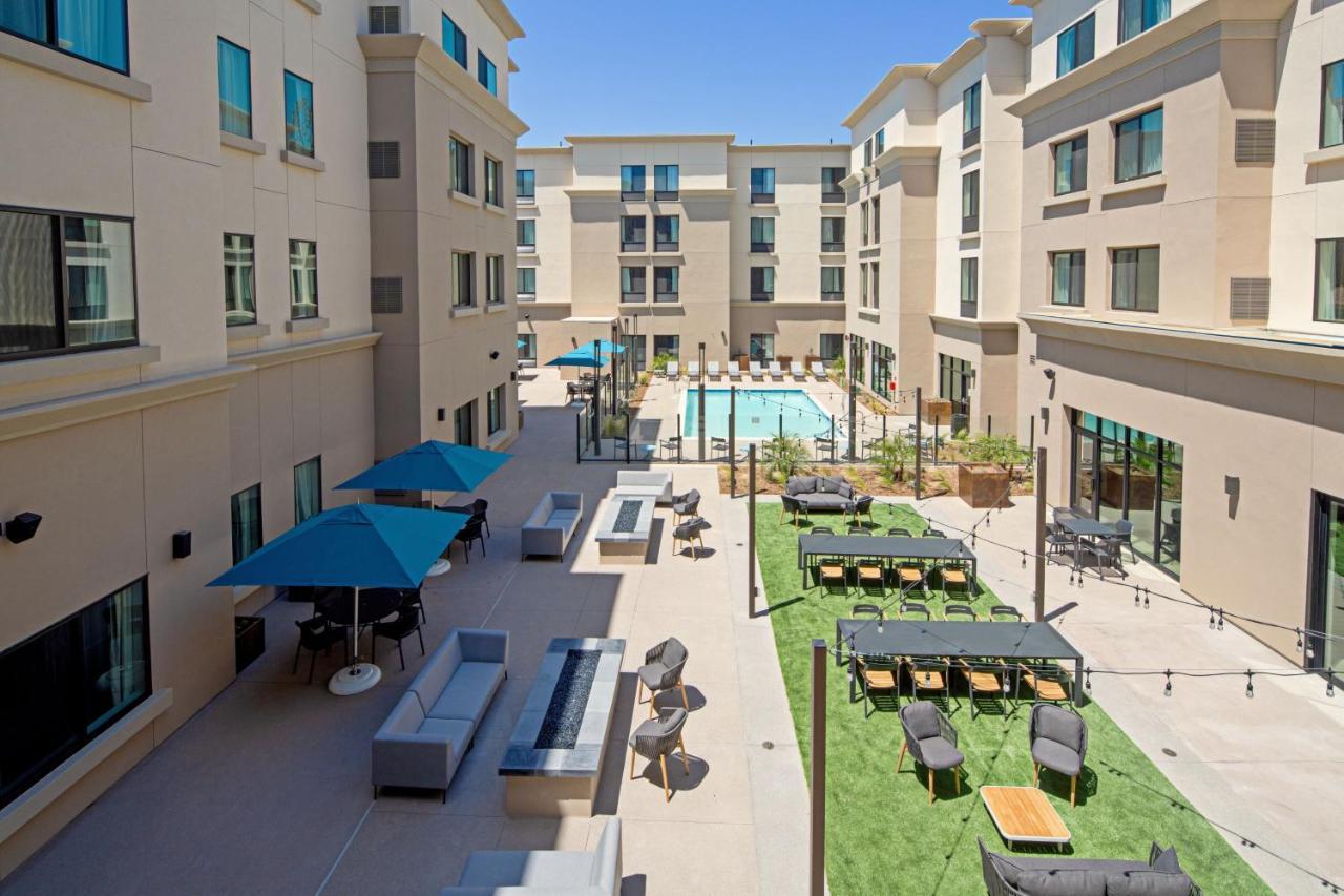 Springhill Suites By Marriott Valencia Dış mekan fotoğraf